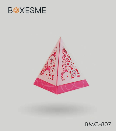 Pyramid Display Box